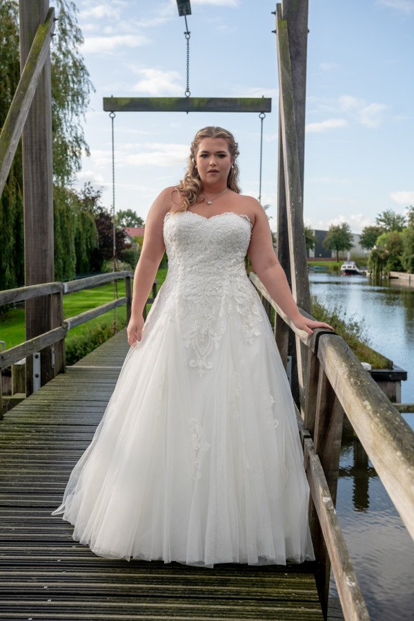 boho bruidsjurk en bruidsmeisje bruidsjurk, trouwjurk , heerhugowaard, heemskerk, Merk trouwjurken